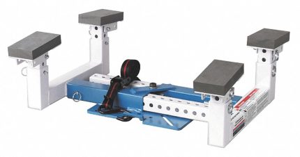 Fuel Tank Holding Stands