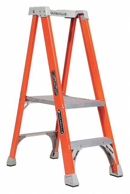 Non-Conductive Fiberglass Platform Stepladders